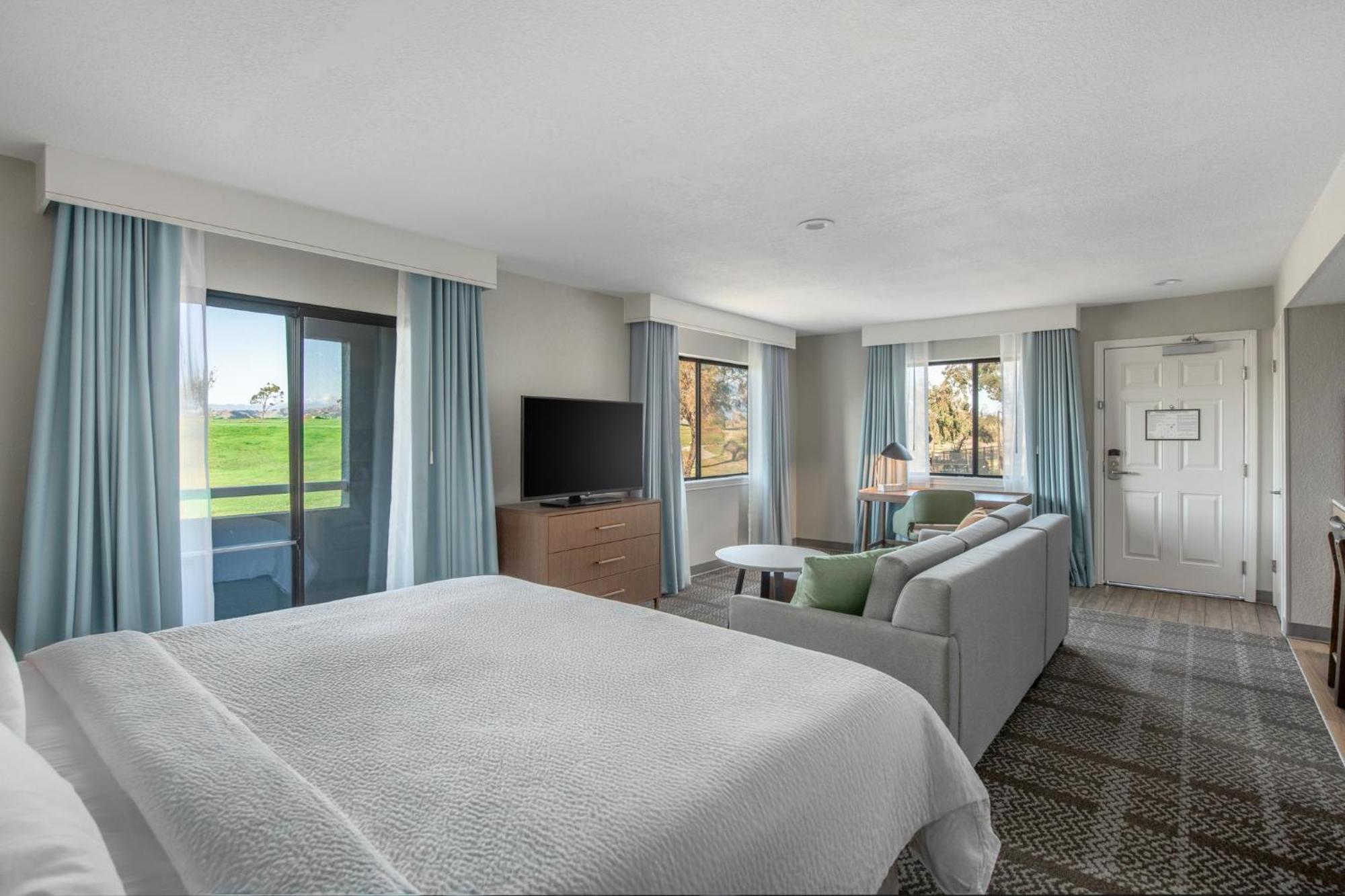 Staybridge Suites Oxnard - River Ridge By Ihg מראה חיצוני תמונה